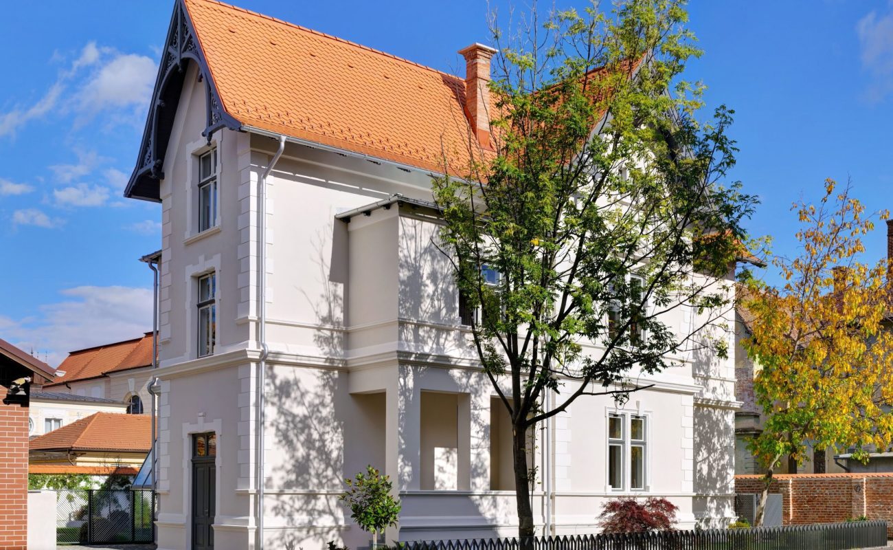 [Group 1]-DSCF7047_8_9_DSCF7080_1_2-12 images